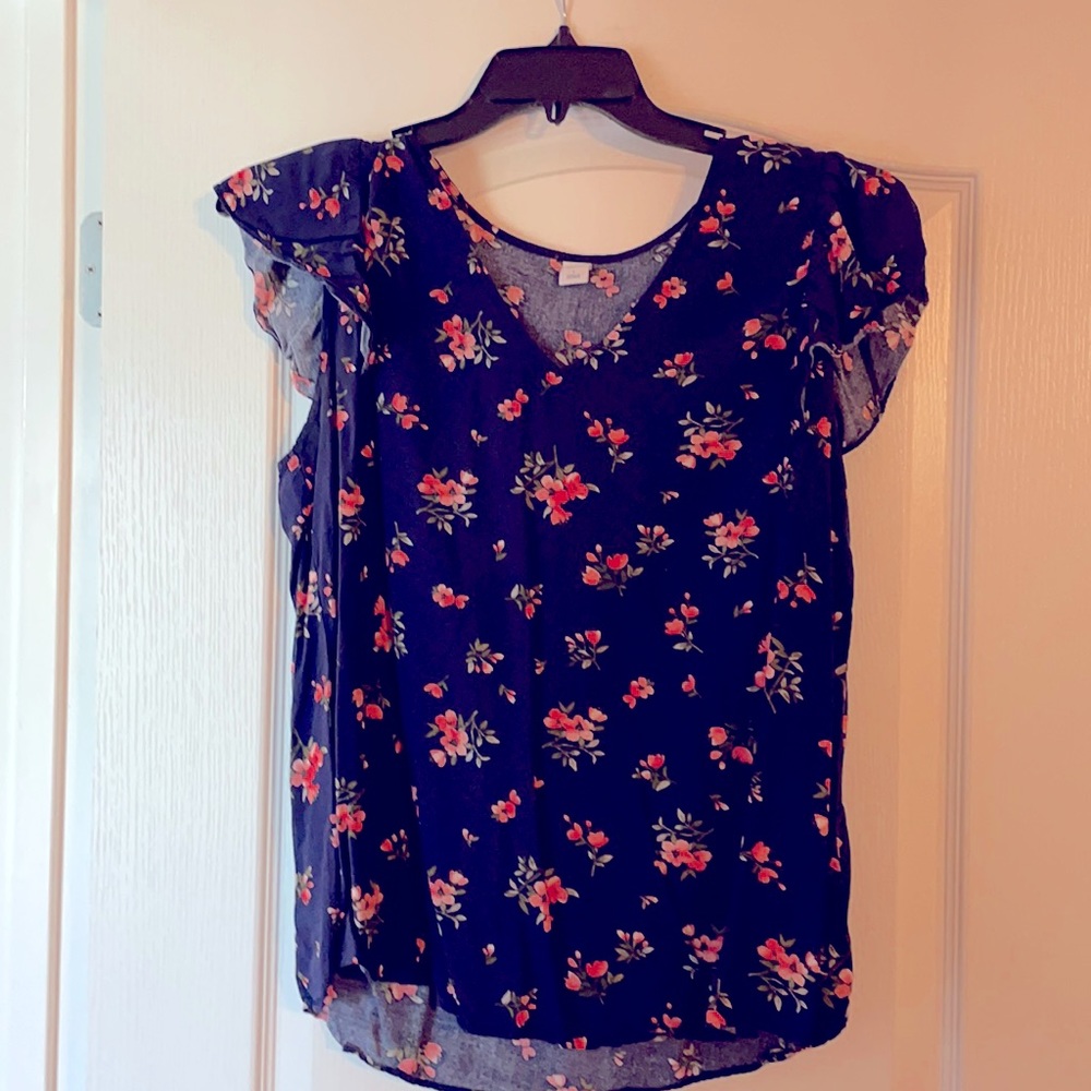 Floral top